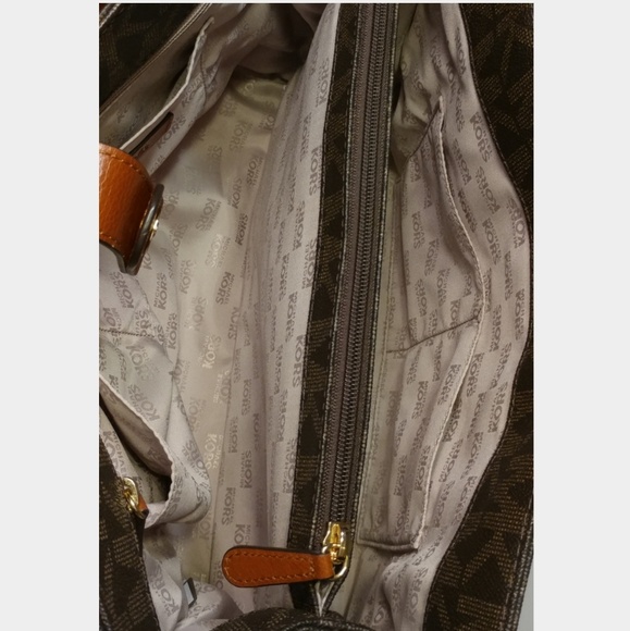 Michael Kors Brown Hamilton EW Tote - Picture 8 of 8